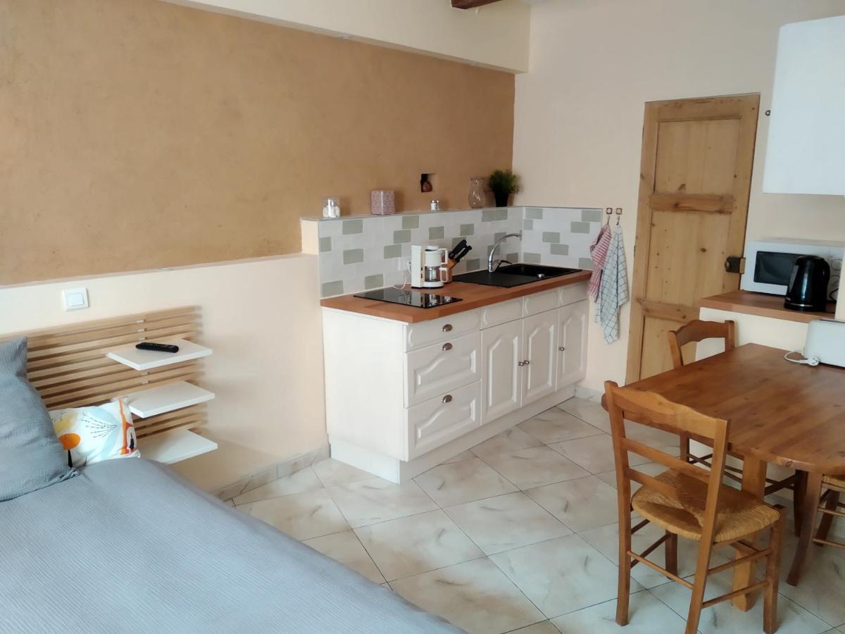 Au coeur de Montastruc-la-Conseillère - Chambres d'hôtes Esterno foto