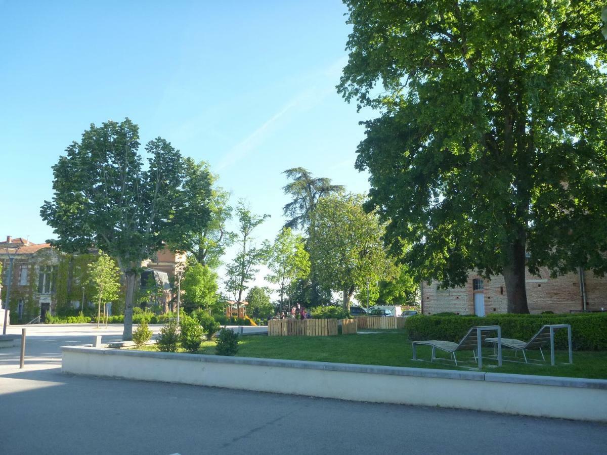 Au coeur de Montastruc-la-Conseillère - Chambres d'hôtes Esterno foto