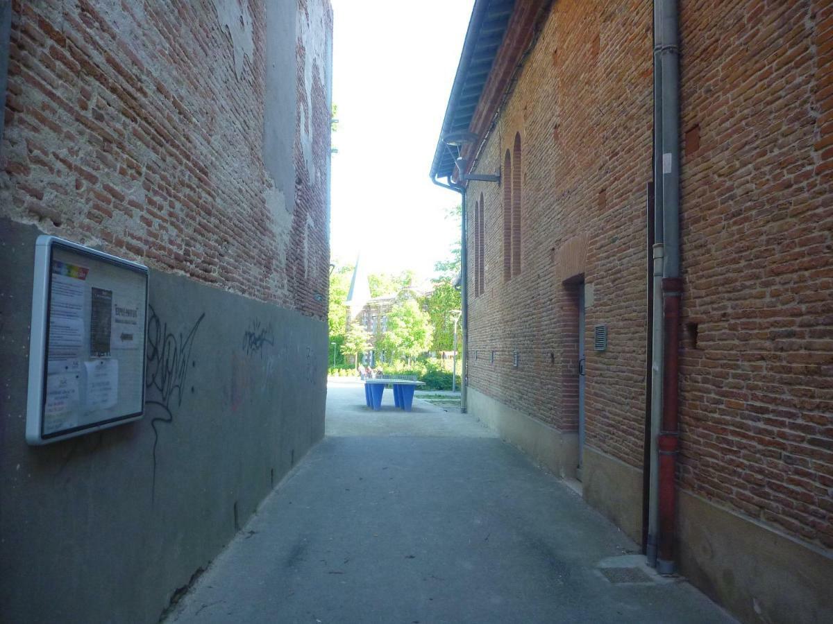 Au coeur de Montastruc-la-Conseillère - Chambres d'hôtes Esterno foto